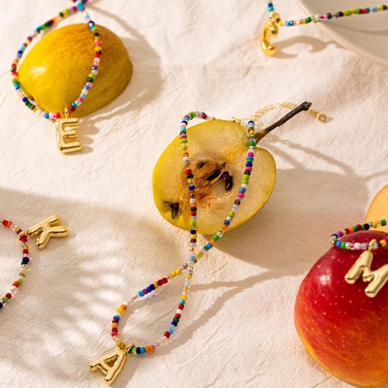 Collier Initiale Colorée